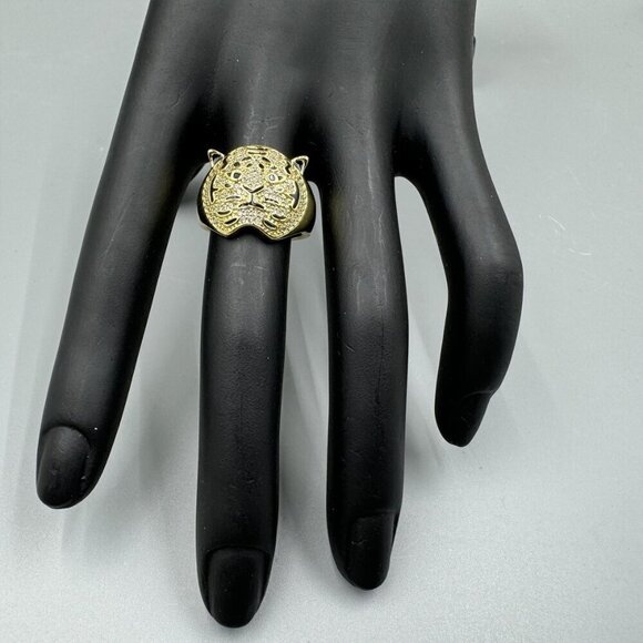Tiger Cubic Zirconia Ring - Picture 4 of 10
